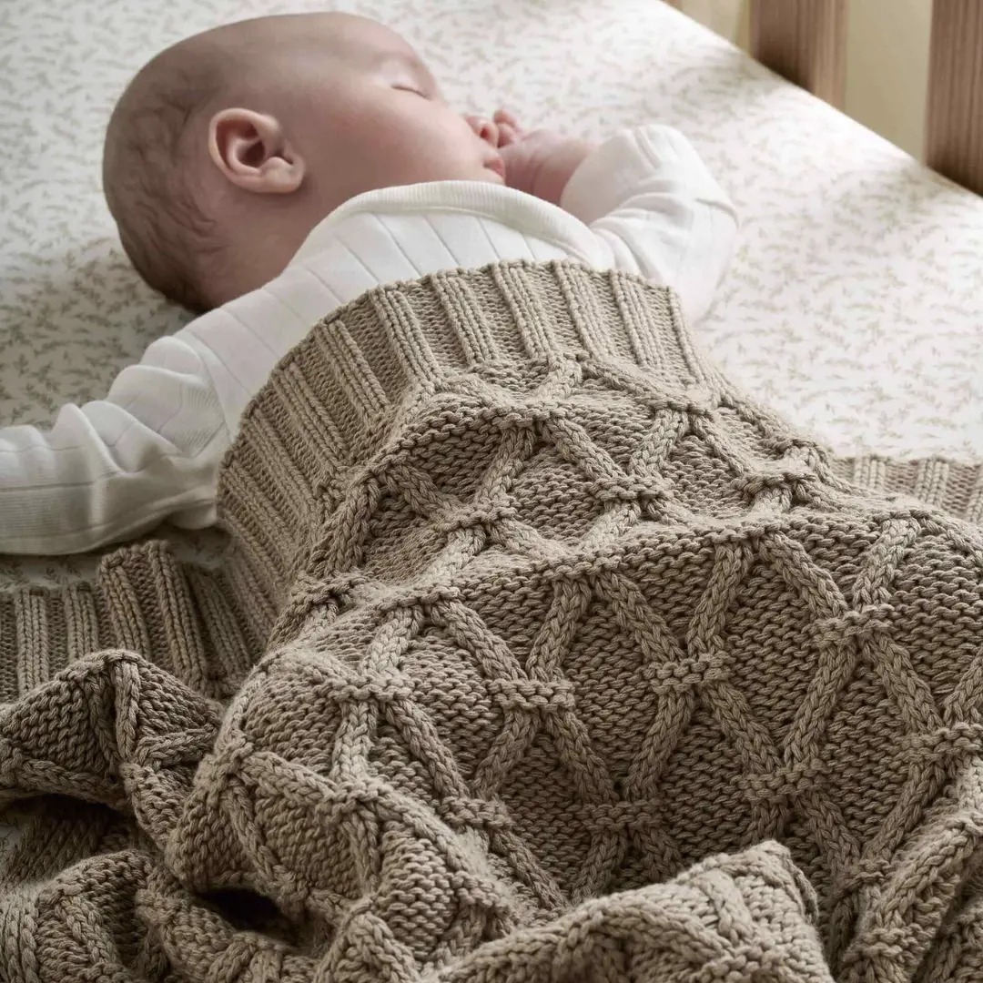 Welcome to the World Seedling Knitted Blanket - Diamond