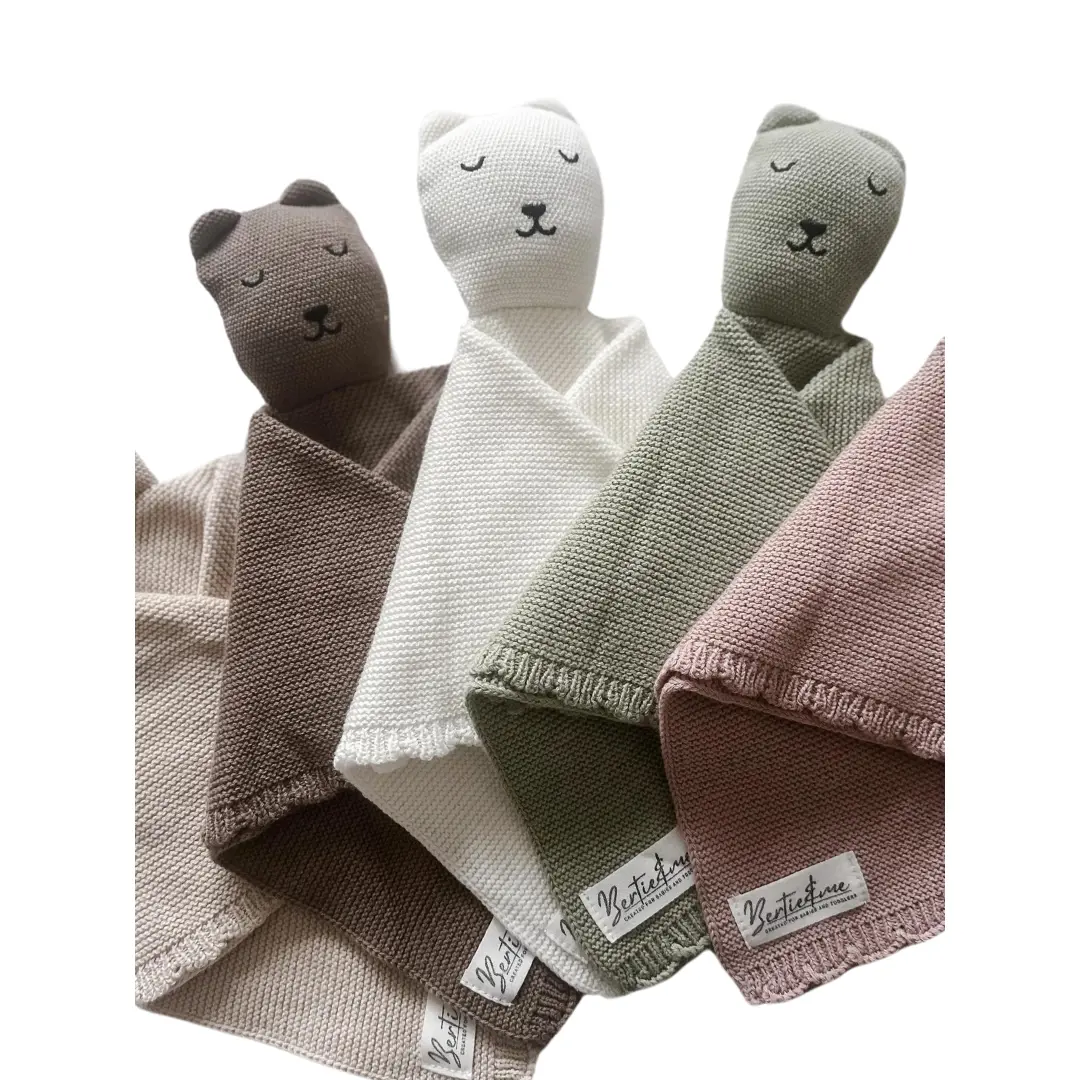 Bertie & Me Knitted Comforter