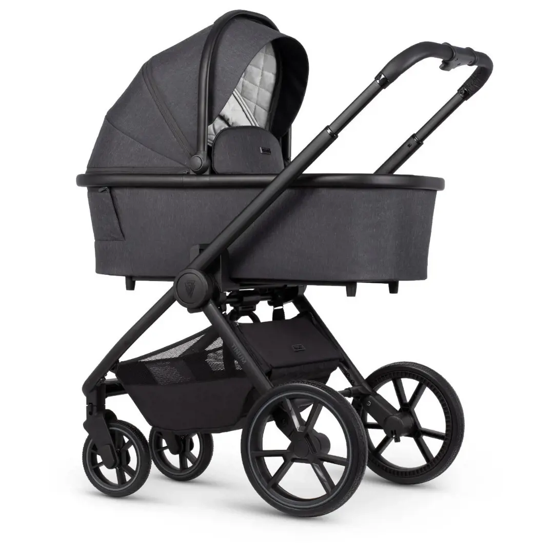 Venicci Tinum Edge SE Raven Pram